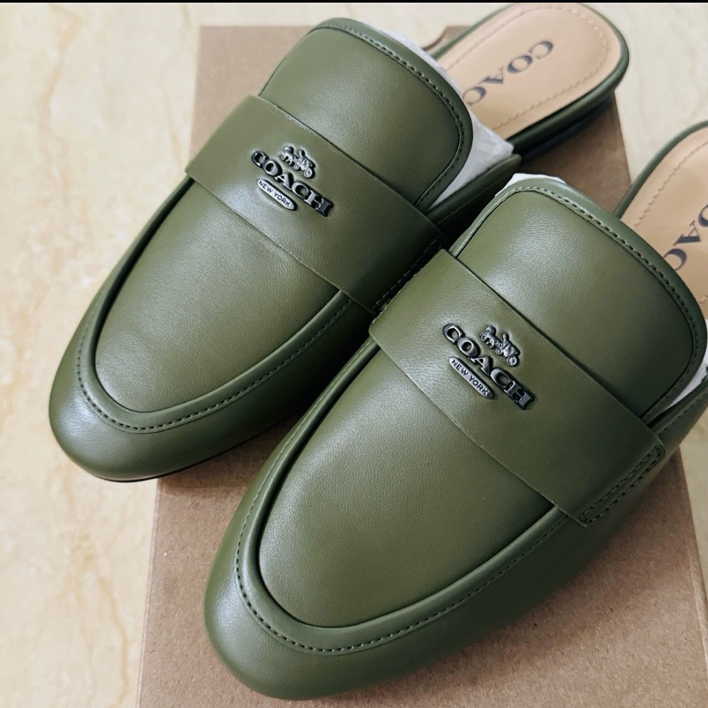New COACH Samie Leather Slide